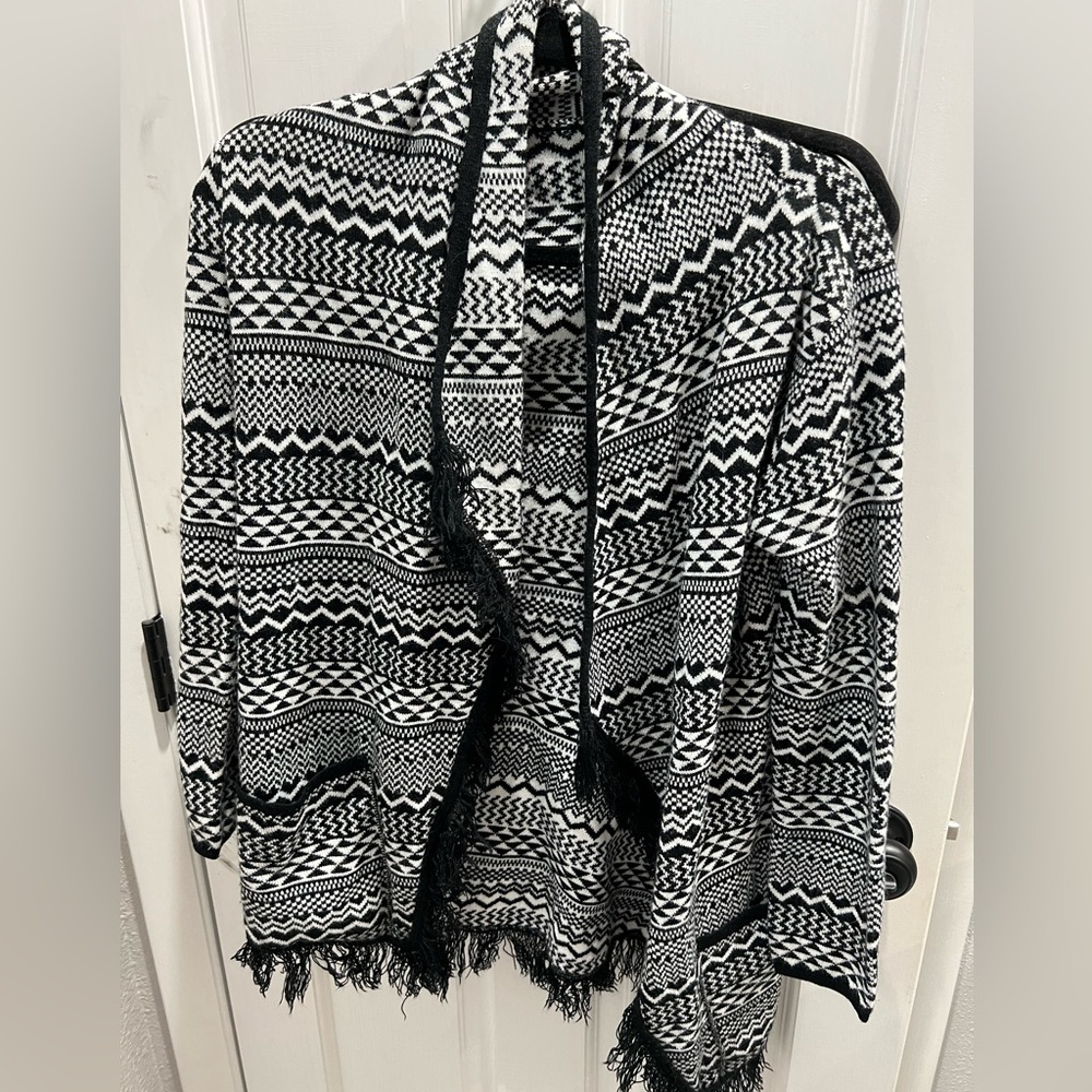 Long sleeved cardigan